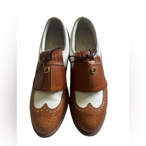 Footjoy Classics vintage all leather women’s size 8.5 golf shoes